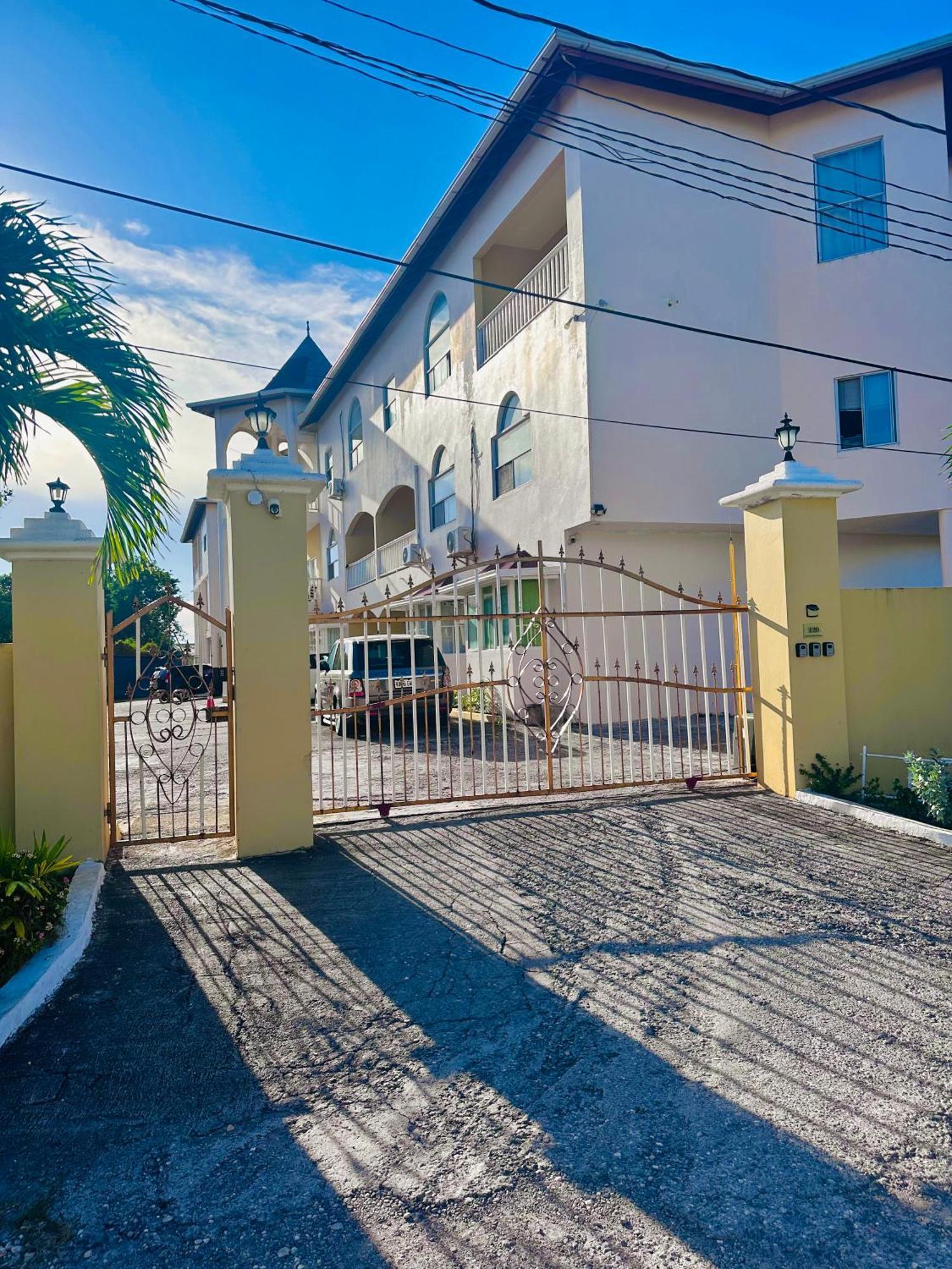Spring Palm Estate Apartment St Mary Luaran gambar