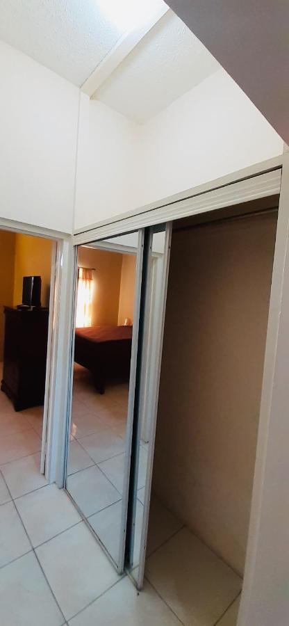Spring Palm Estate Apartment St Mary Luaran gambar